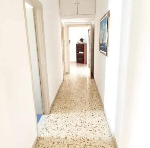 Lägenhet La Quiete A Un Passo Dal Centro Sorrento